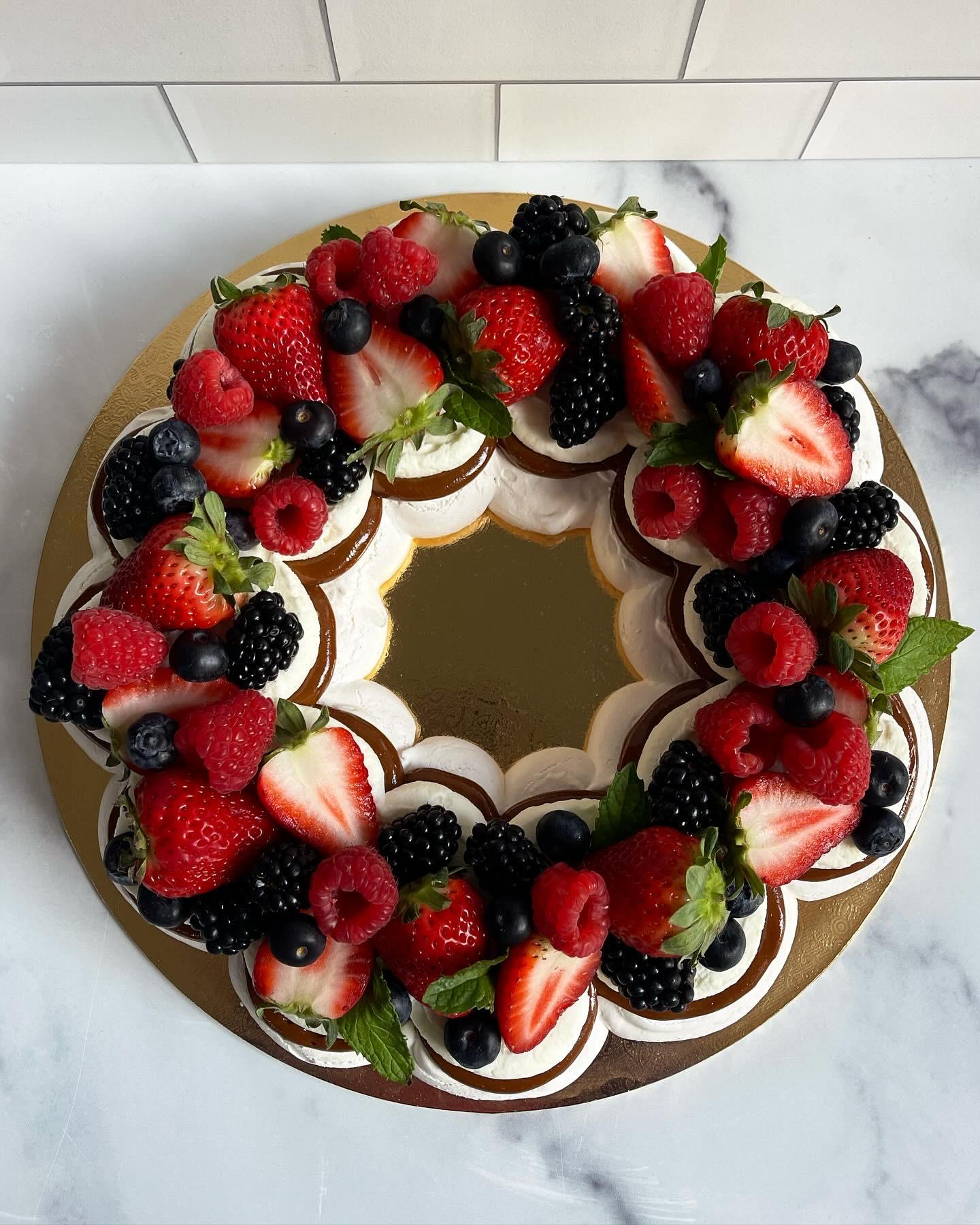 Pavlova de Corona de Navidad