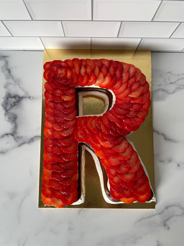 Pavlova de Número o Letra - Fresas